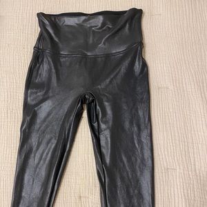 Faux leather leggings